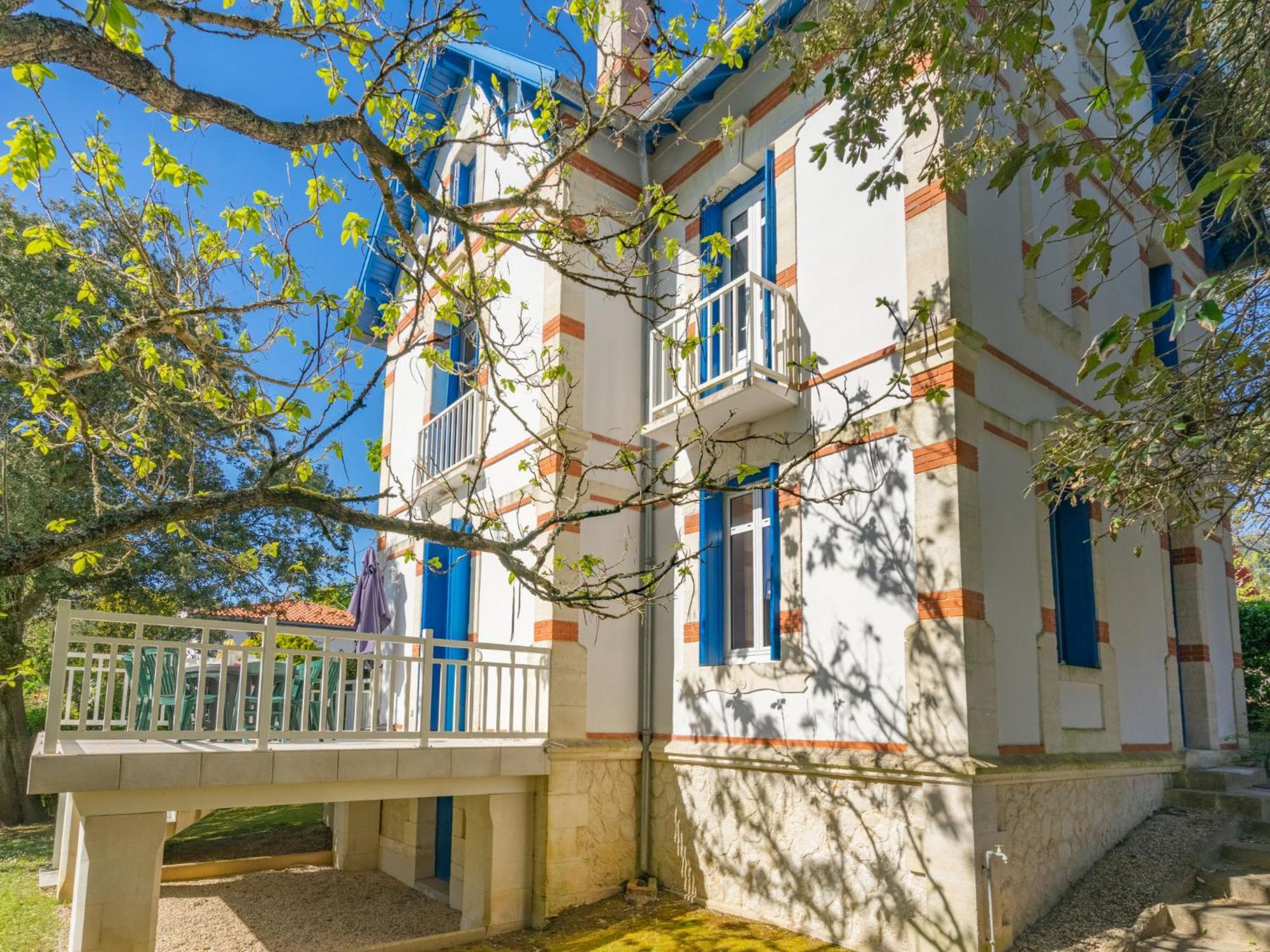 Holiday Home Jeanne D'Arc-1 By Interhome Сен-Пале-сюр-Мер Екстериор снимка